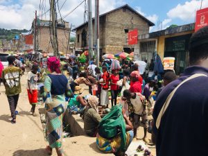 Fermeture du marché Matadi Kibala : Le nouveau site pose problème dans sa capacité d’accueil des vendeurs( Constat)