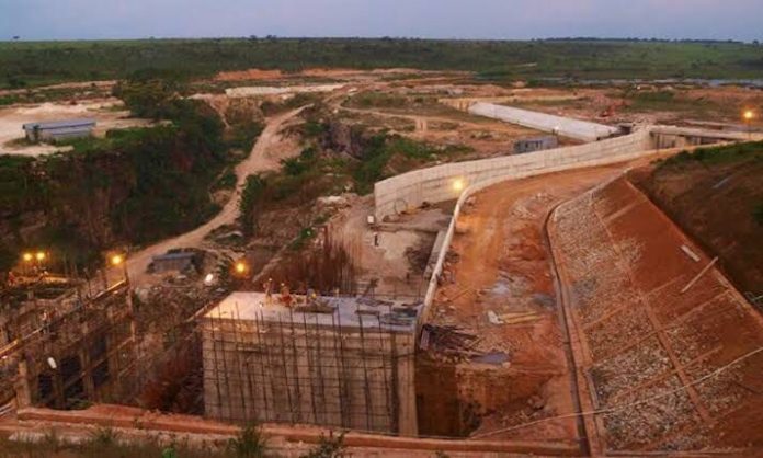 Centrale hydroélectrique de Kakobola : Félix Tshisekedi instruit Nicola Kazadi de décaisser les fonds pour la relance des travaux