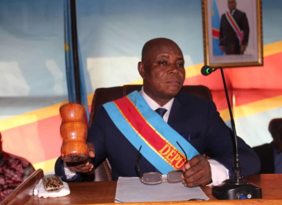 Kwamouth : L'Assemblée Provinciale de Maï-Ndombe annonce la mise en place d'une commission pour sensibiliser la population à la paix